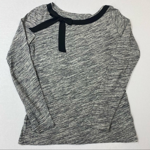 Ann Taylor LOFT Heather Gray Lg Sleeve Top w/ bow - Picture 3 of 10